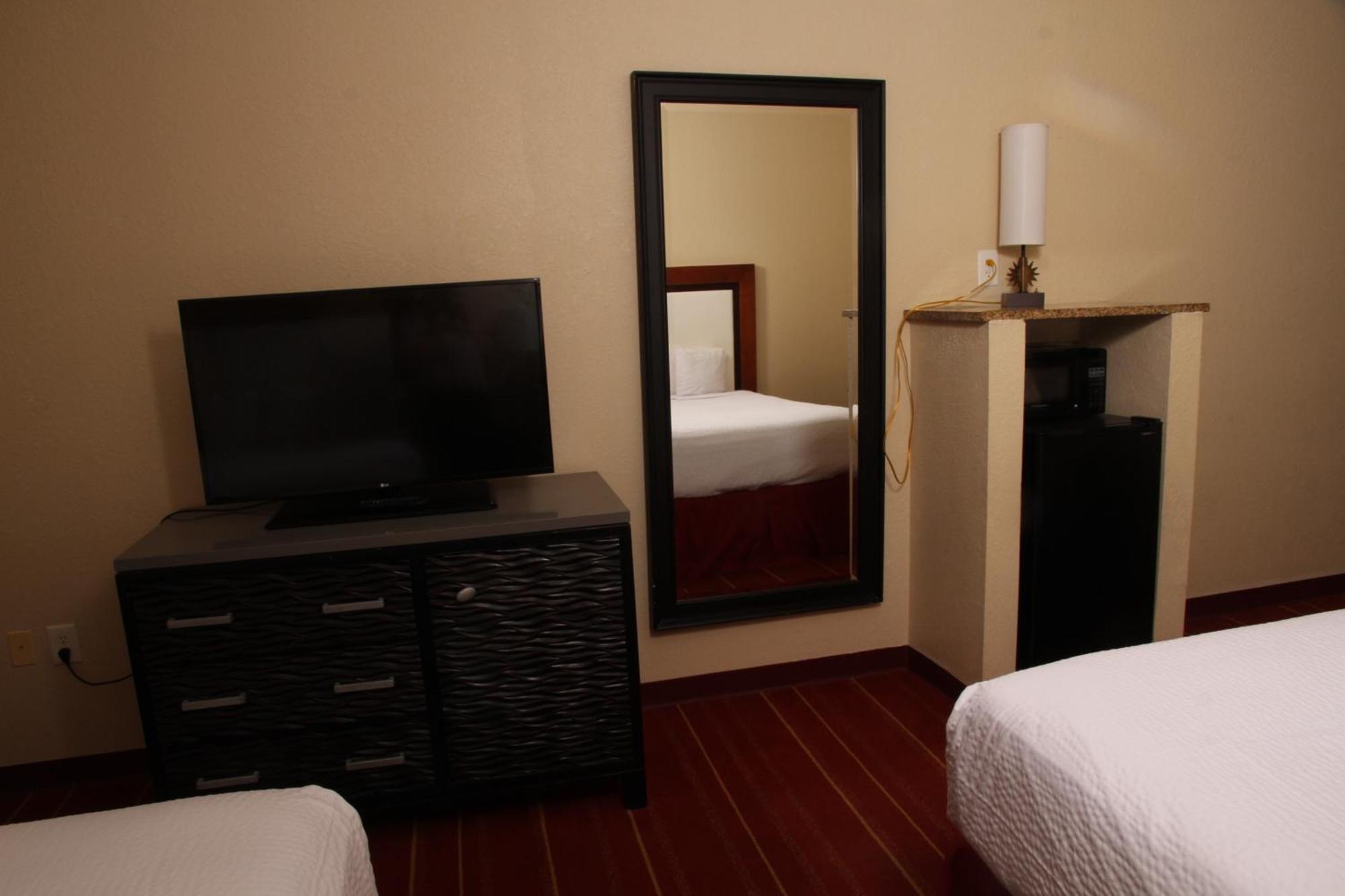 Days Inn By Wyndham Semmes Mobile Extérieur photo