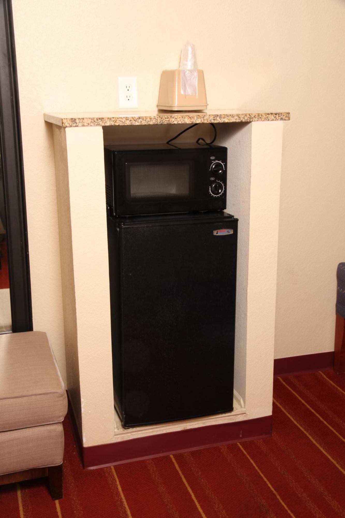 Days Inn By Wyndham Semmes Mobile Extérieur photo