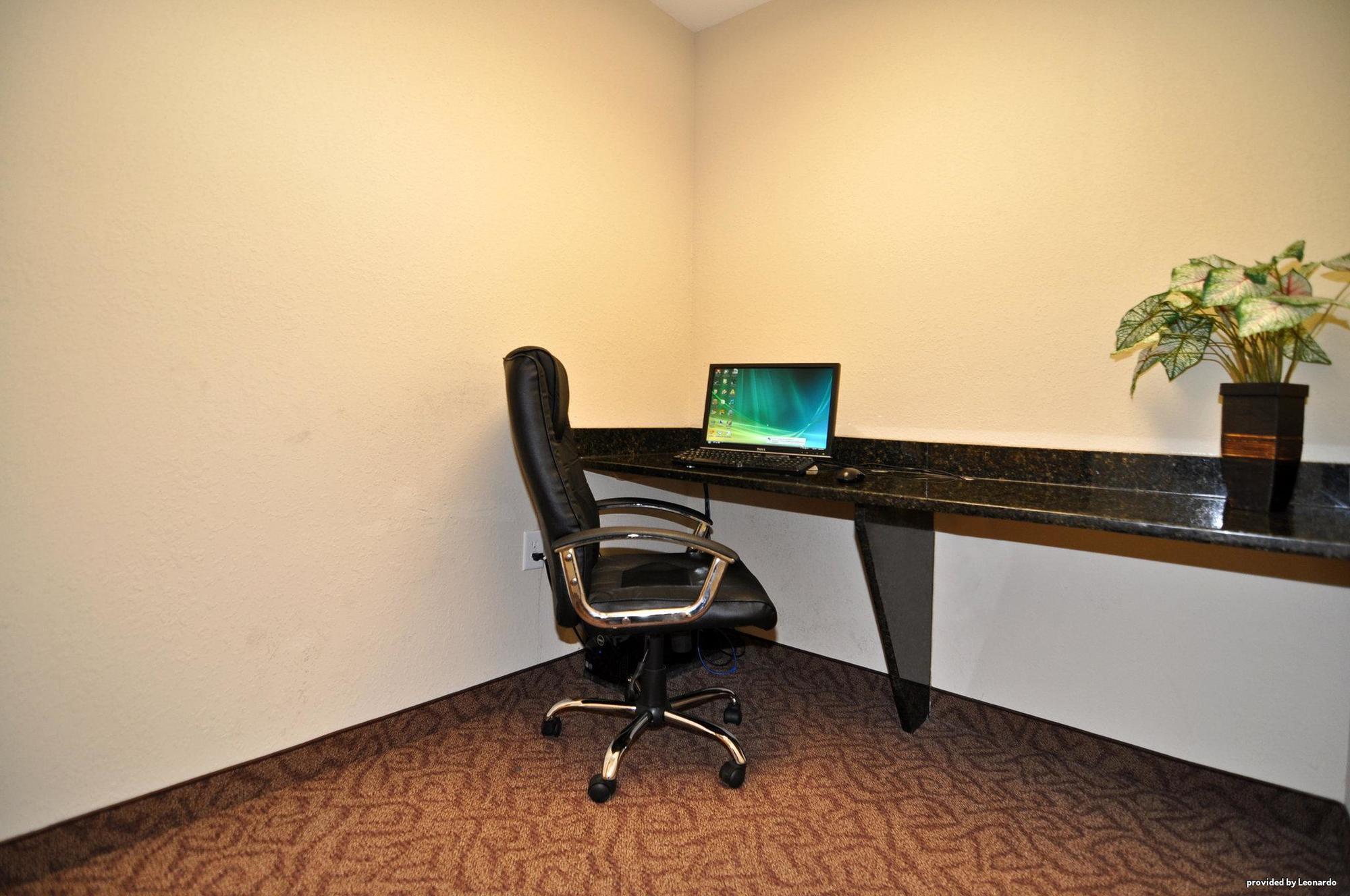 Days Inn By Wyndham Semmes Mobile Facilités photo