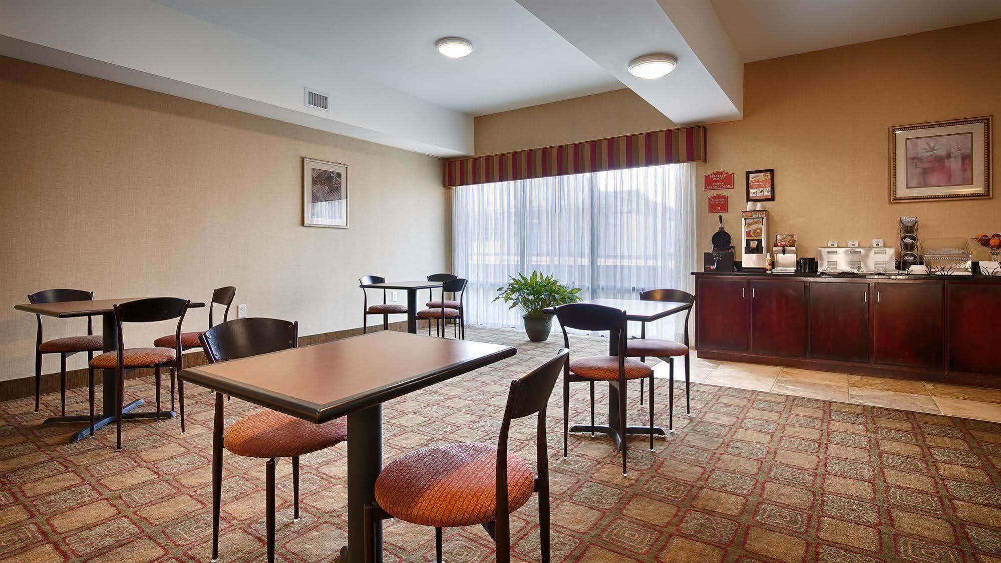 Days Inn By Wyndham Semmes Mobile Extérieur photo